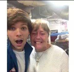 #‎YouMakeMeHappyLouisBrazilian
I LOVE YOU