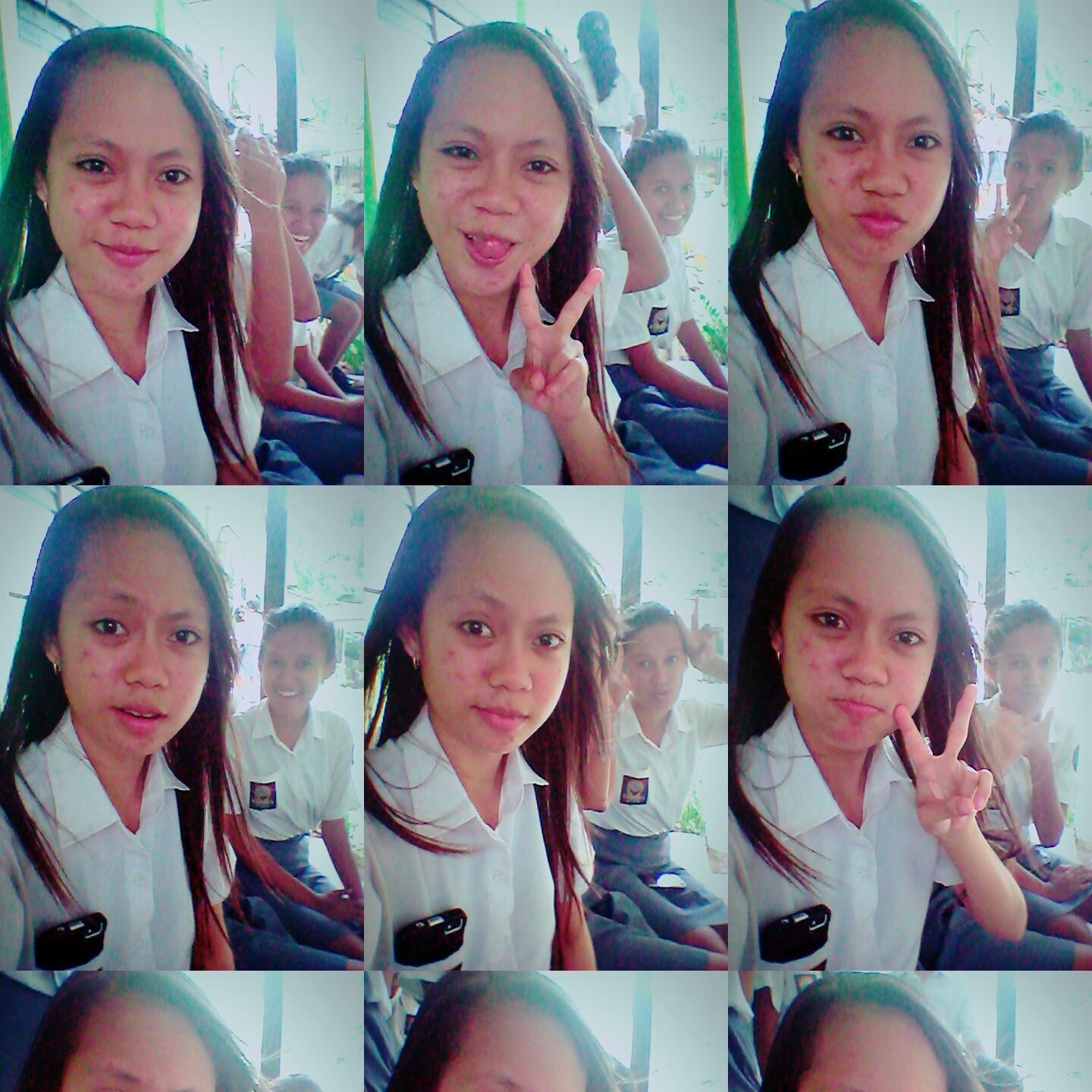 Hy all my name Nadia Aprilia Ulumando | ♥Friends , ♥Family | please follow me and I'll follback you :) Just mention :)