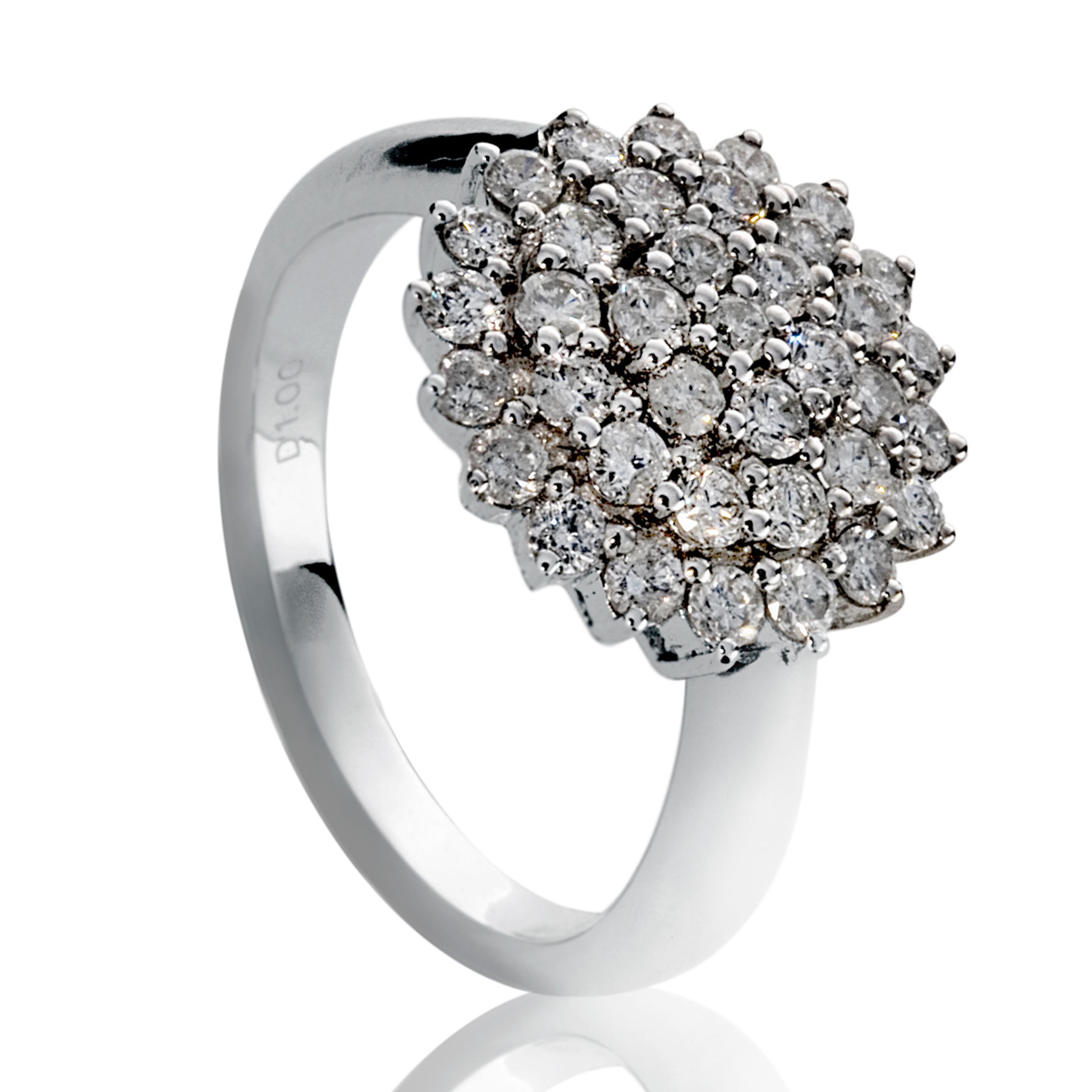 rosananegrao's profile picture. De portas abertas a quem deseja casar ou já se casou, que adora casamentos, seus momentos e conquistas, ajudando a dar vida ao que era só desejo e imaginação!