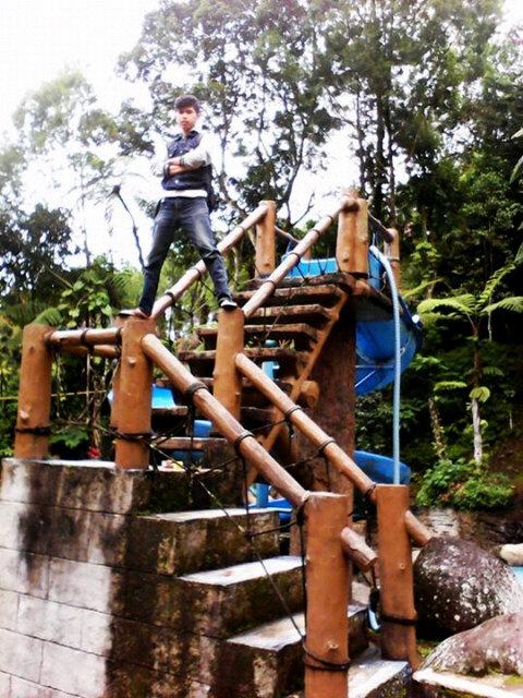 windangu87's profile picture. The best tea is tea with his own concoction that only exist in chatime ..                             god tea god time.