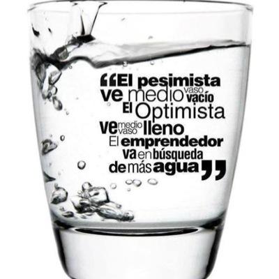 A préstamo en Viña del Mar, pero Limachino de corazón | Hoy no se fía, mañana sí | Dos piscolas y algo más | Pocos, pero Locos\U|C/