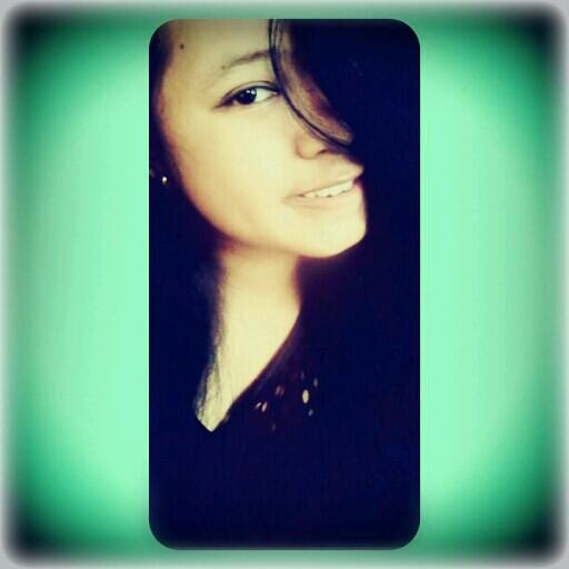 Nama : Sri Dhewi N
 Ttl      : Manado,29-08-00
 Alamat : Wonasa Lingk 6 Mndo
Sekolah : SMP·N·8·MND
Facebook : Nona Pesse Jr & Srhy Dewi