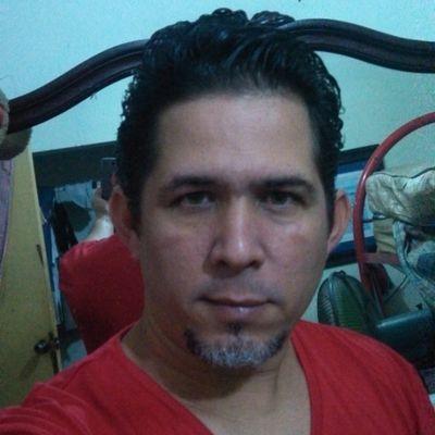 sandy34s's profile picture. 