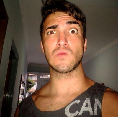 HumbertoAravani's profile picture. A tough life. Future Doctor :) Smile, you deserve 2B happy.