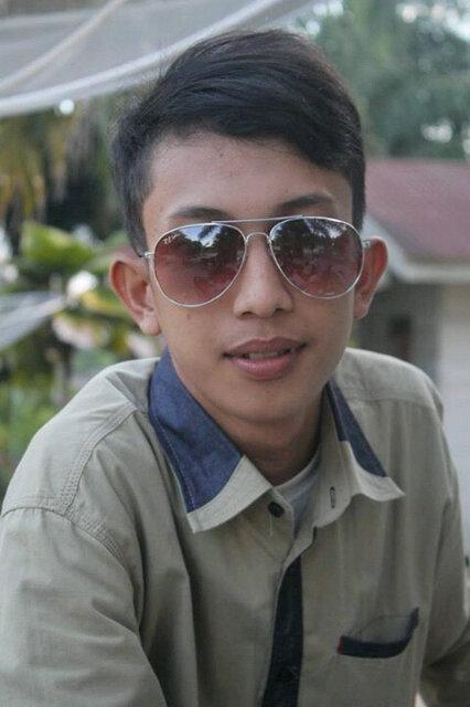 DonnyakbarAkbar's profile picture. Pin bb 238A20BA, we chat I'd donnyas81