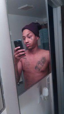 get dis money is all aye nigga kno 1 life ta live so I'm live it ta da fullest, 100