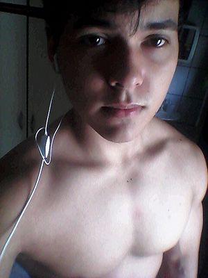 xthiaago's profile picture. 