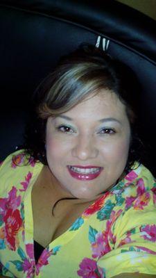 Estudiante de la academia de belleza Toscana