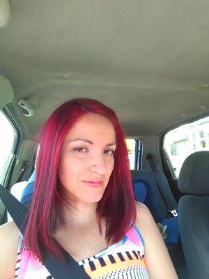 Comunicadora Social-Periodista. Enamorada de mi profesión. Apasionada, soñadora, inquieta, amante de la música, la fotografía y el baile... #ProudlyWorkingMom