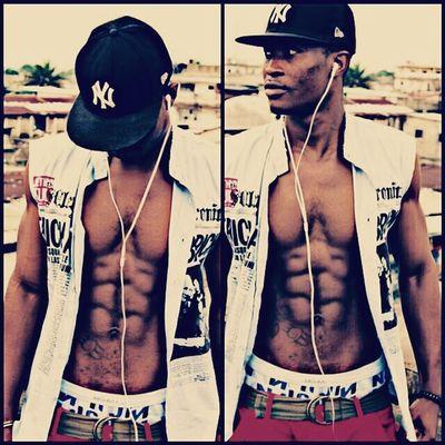 Snapchat : Kylian990
BBM Pin : 569CC467
insta: kylimakayaofficiel
Ivoiro_Congolais 1m89 88kl 
Mannequin 
#ASSUME_TES_CHOIX_ET_AVENCE_FAIT_PAS_CHIER ✌