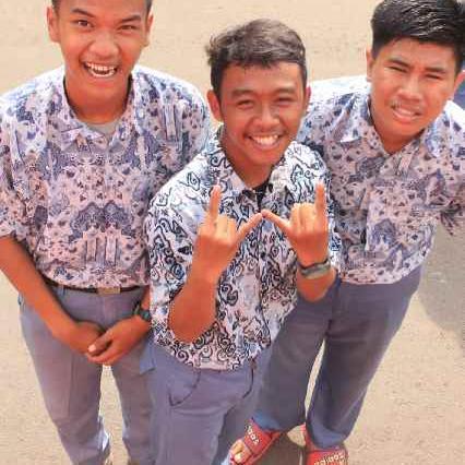 Life is metal\m/|undeground|