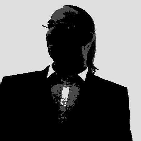 Journaliste, digital freak, responsable innovation et nouvelles narrations à #dnainfos, podcasteur, romancier, chercheur d'histoires