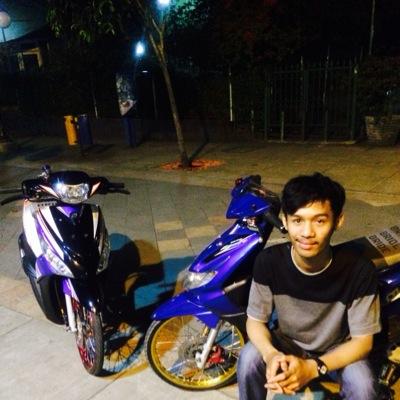 Bassist @AHISPIDA_offici | #ForzaMilan | Newpin:525F214F | path:Rizki Pratama | ig:rizkiloy