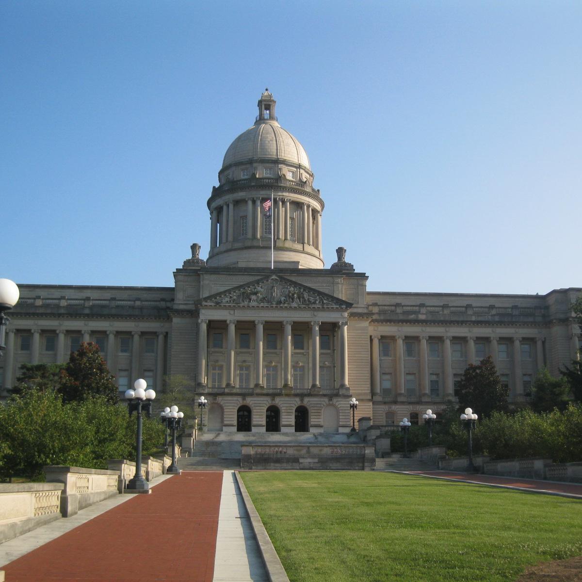 ImMadTooEdwin's profile picture. Americas Honest Politician, & The World's Most Innovative Man. BEST life information (excepting the Bible) is @ https://t.co/ERMpOzB7El. JD/MBA/MDiv/BBA