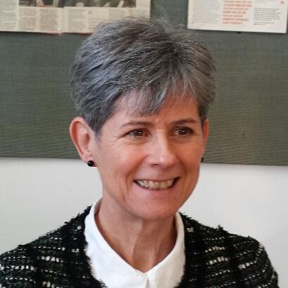 Sociologist and historian, emerita professor of social work. Train enthusiast, singer and avid reader. Proud mother of 2 adult sons.