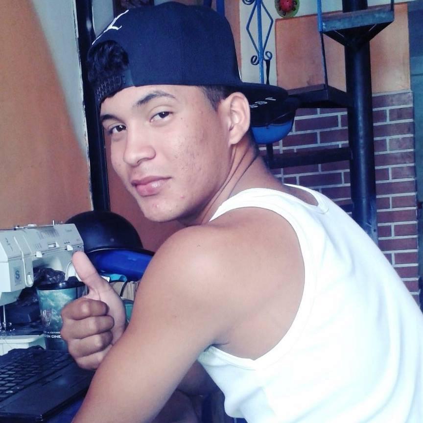 % diseñador grafico computarizado & amo mi pais % siGueme & Te SiGo