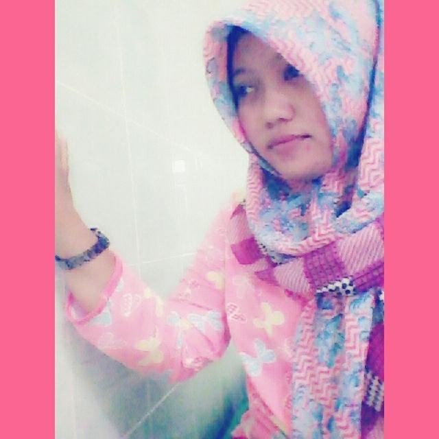 .keep smile :)........
.keep spirit...
.to be a succes woman.....
.be your self......
.everythings gonna be okay!!!