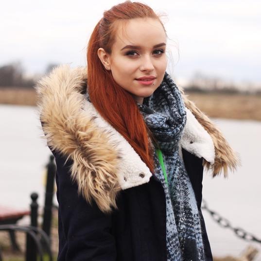 Blogerka, studentka, włosomaniaczka.