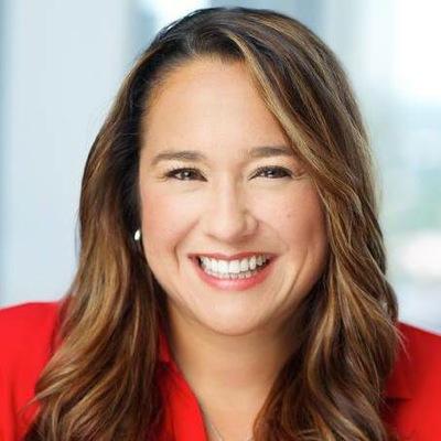 Loud & passionate Mom & Wife trying to live every day to its fullest. Working woman in tech with a passion for IT performance & optimization, fitness & wine.