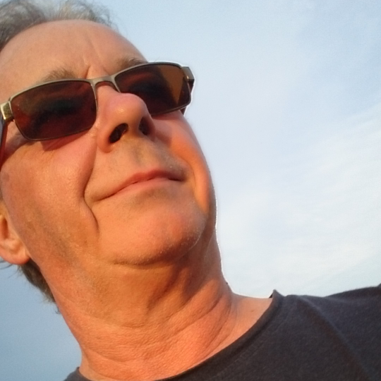 Gepensioneerd ICT-medewerker @ stichting Nuwelijn. Joomla websitemaker. Neil Young fan