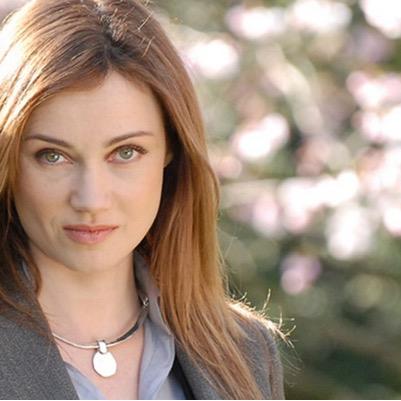 Ali_cia98's profile picture. Malicia (Malice/Alicia) #teamMalice #AliceNevers #Malice #JMT #MarineDelterme Alice nervers le juge est une femme La meilleure série !
Nouvelle sur Twitter…