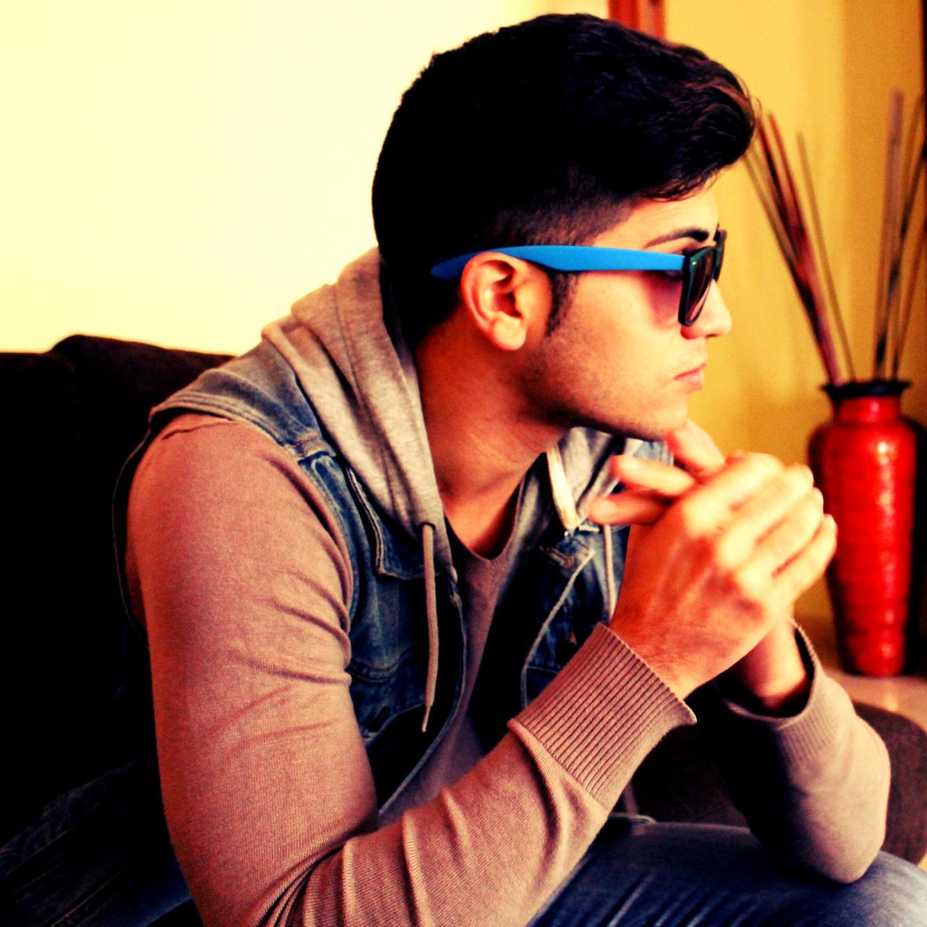 FrancoNicolas03's profile picture. 