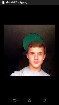 mrspud106's profile picture. do not add the fake page of me saying i am bi I'm not its a fake page