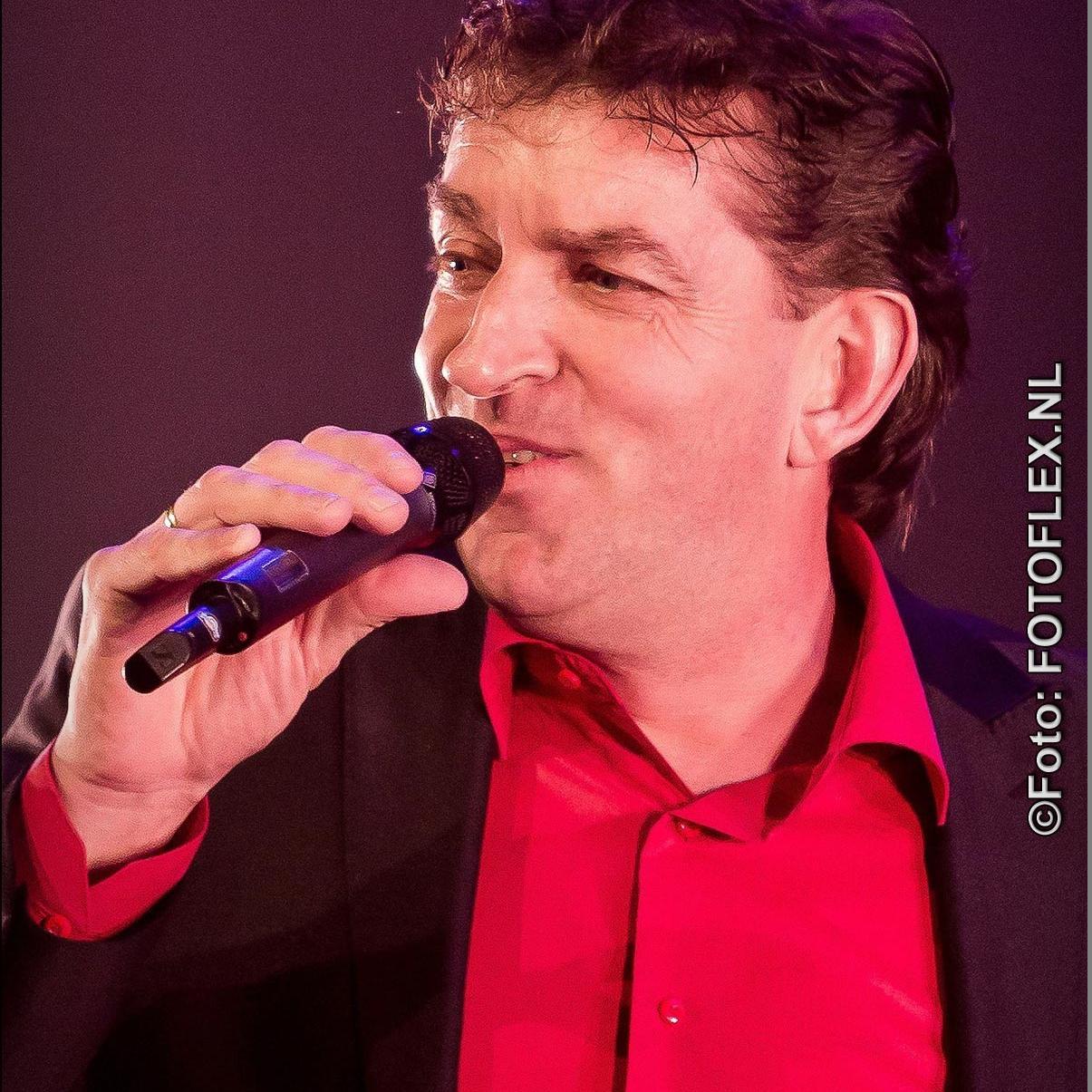 crisismanager,mediator,vader,zanger, muziek,postduiven,tafeltennis taverzo,