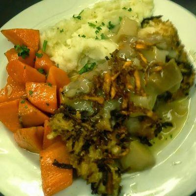 Hi I'm Mark and this is my life. Shea's Steakhouse &Tavern. serving the classics with a twist
6361 Knickerbocker Rd.
Ontario NY.
315-524-8367