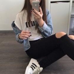 hey please follow @___hggjbts thanks:)