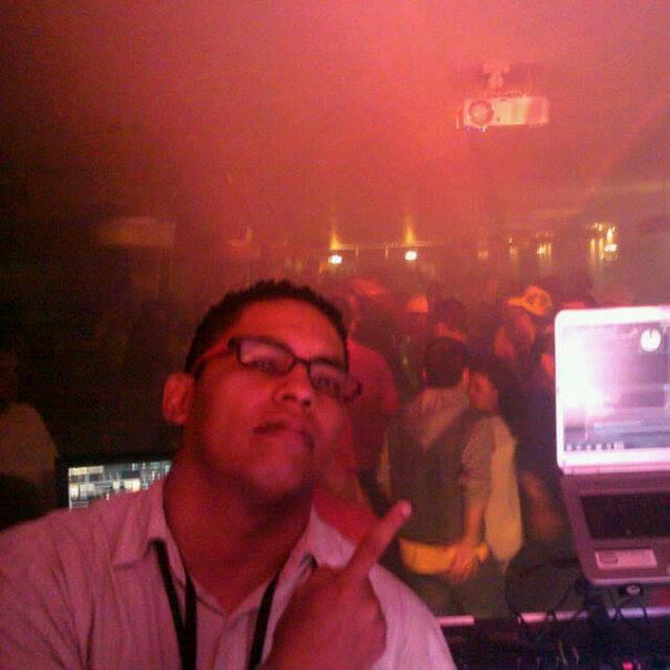 Djivansojo's profile picture. Dj ivan  
Profesional- géneros( House,House progresive,tech house y techno)