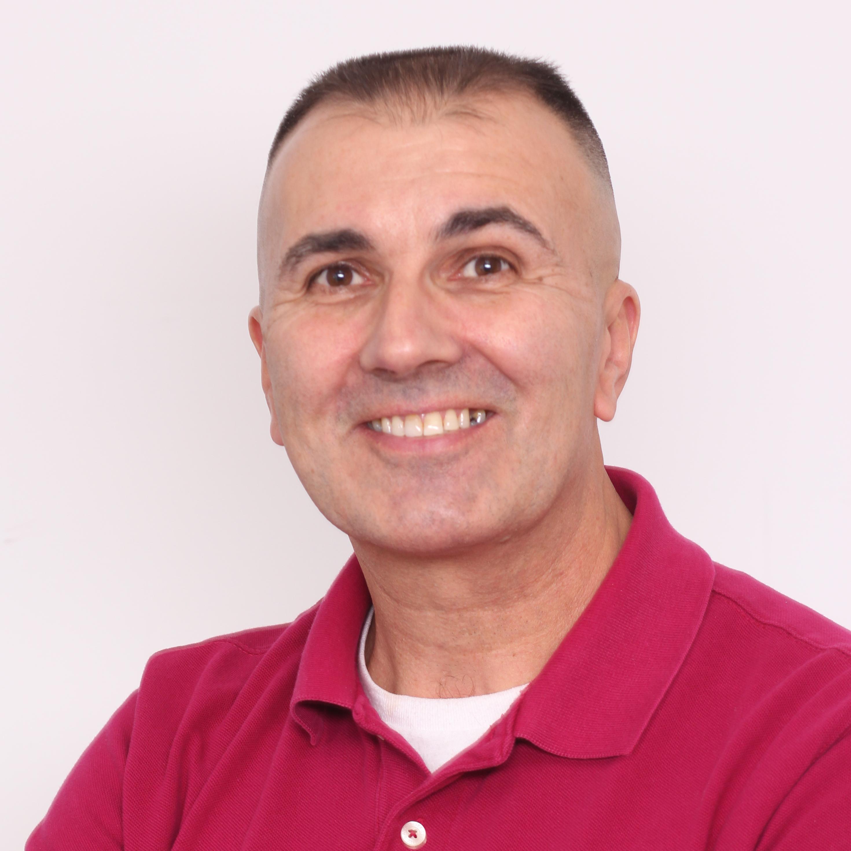 Al Pereira Photography, Real Estate photography, FAA part 107 Drone Pilot, and my other side business is Advanced Photo Booth Rentals. The Magic Mirror Booth.