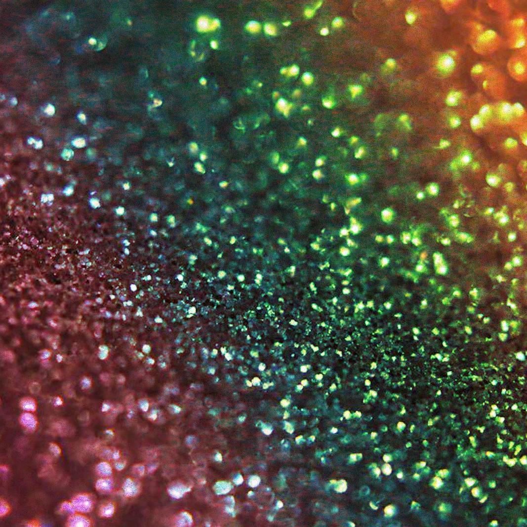 SurpriseGlitter's profile picture. I send people glitter.
