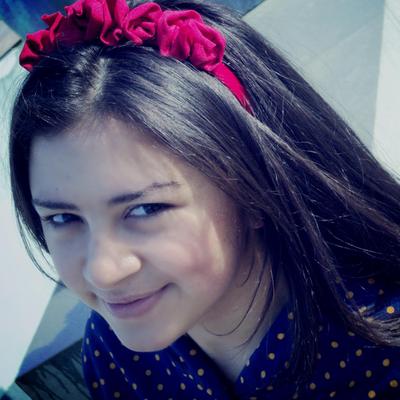 Profile Picture of Диана Долуханян (@Dolukhanyan_Dik) on Twitter