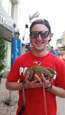 13andyroyle's profile picture. 