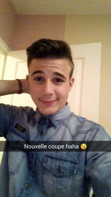 thuglife24400's profile picture. LOL