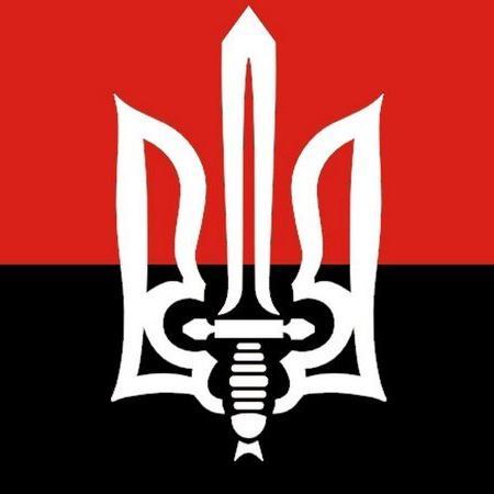 Волонтер АТО, активист Майдана. Слава Україні!