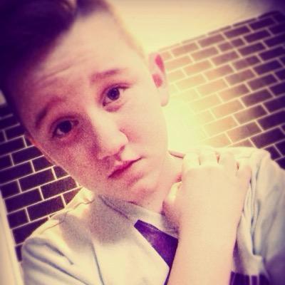 Teesside✊                                    
follow4follow✊