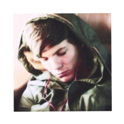 littlecozylou's profile picture. please follow @nesquiklouis if you liked the messages ! thank you x