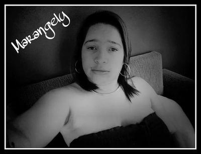 marangely242's profile picture. Vivir mi vida al maximo