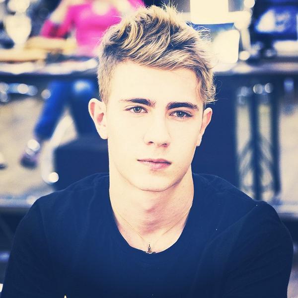 valentinvr07's profile picture. 