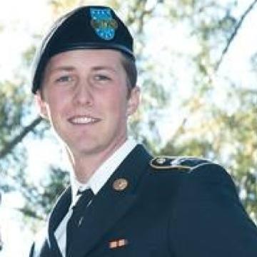 _JOakes_'s profile picture. USC Alumni #Gamecocks class of 2015, Army PA-S, Engineer Corps #Redskins #HTTR #Capitals #Wizards #Spurs John 3:30 Im broken & beloved