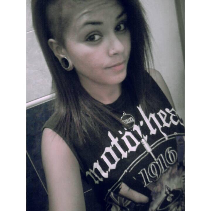 Take my hand
We're off to Never-never Land