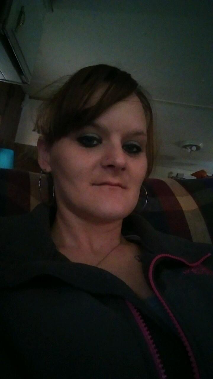 26 yrs old mother of two young children Elizabeth Rae Martinez7 nd ELIJAH zacharee4