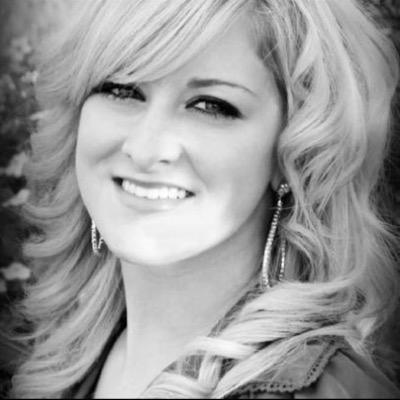 Business Student, 2011 Miss Canada Finalist, Amateur photographer, figure skater & Skate Canada Coach. Livin' the dream! other twitter account:@DawnWphotograph