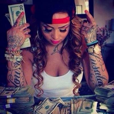 All about my money hit me up if you serious bout your money like me