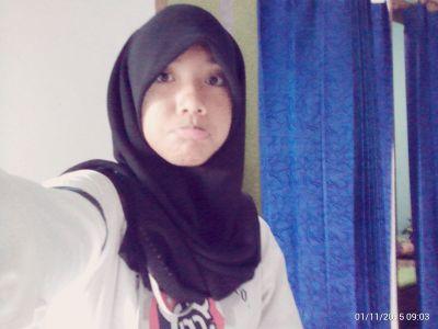 islam.,kpopers.,adik lee min ho