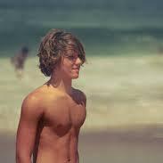 17 years old, I love surf