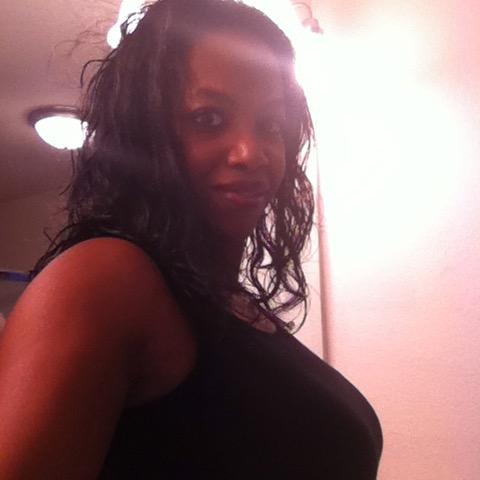 whatley_nia's profile picture. 