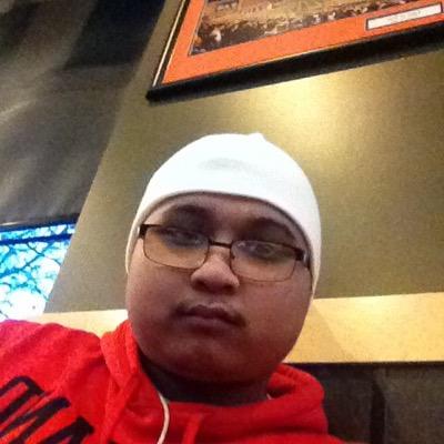 21,single, singer and dancer/ k-pop/dubstep